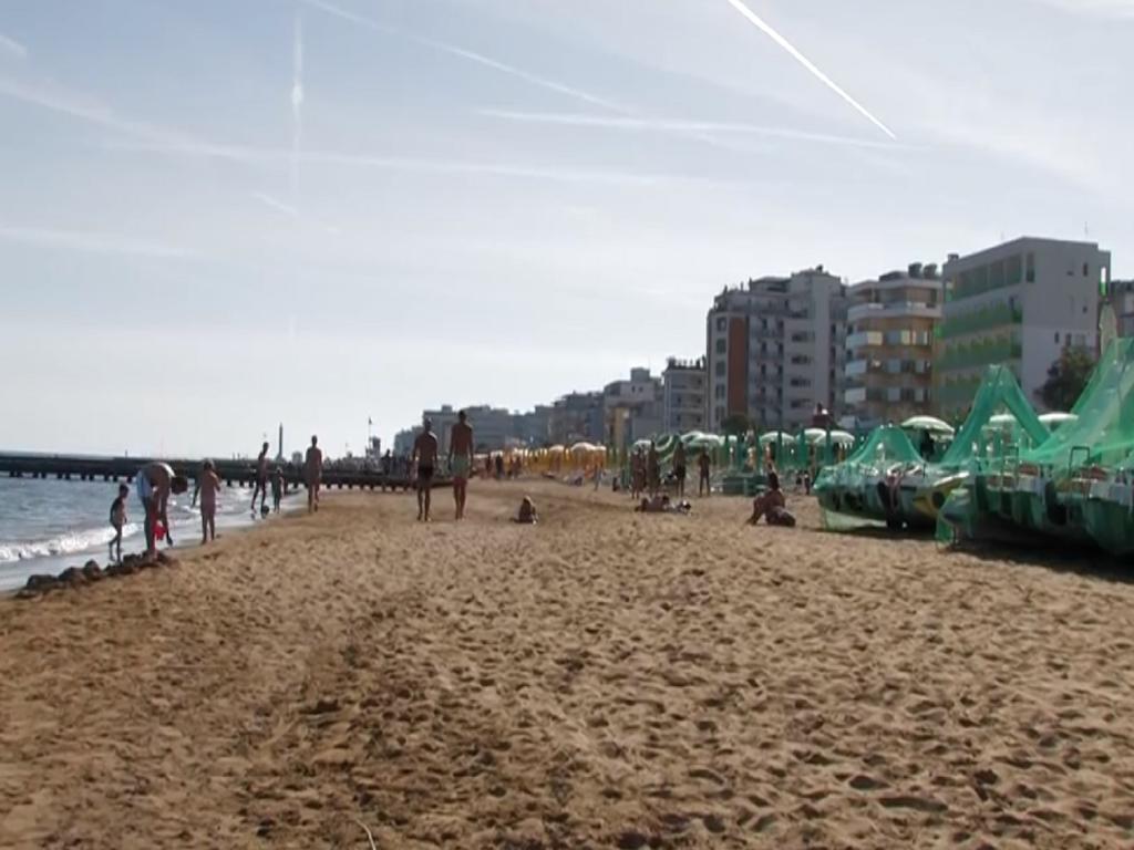 Acapulco Beach Лидо ди Йезоло Екстериор снимка